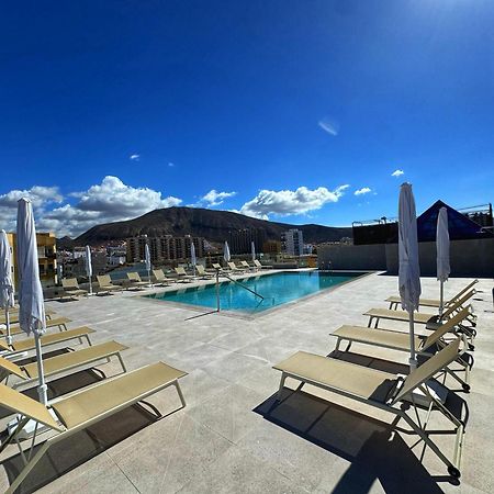 Hotel Reveron Plaza Los Cristianos  Bagian luar foto