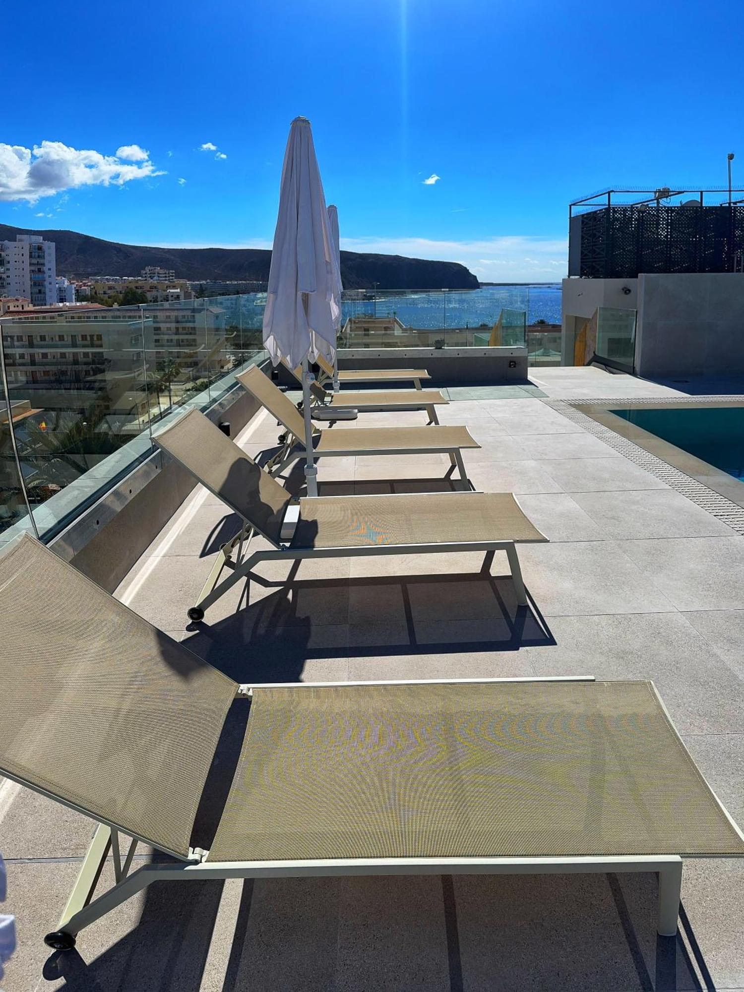 Hotel Reveron Plaza Los Cristianos  Bagian luar foto