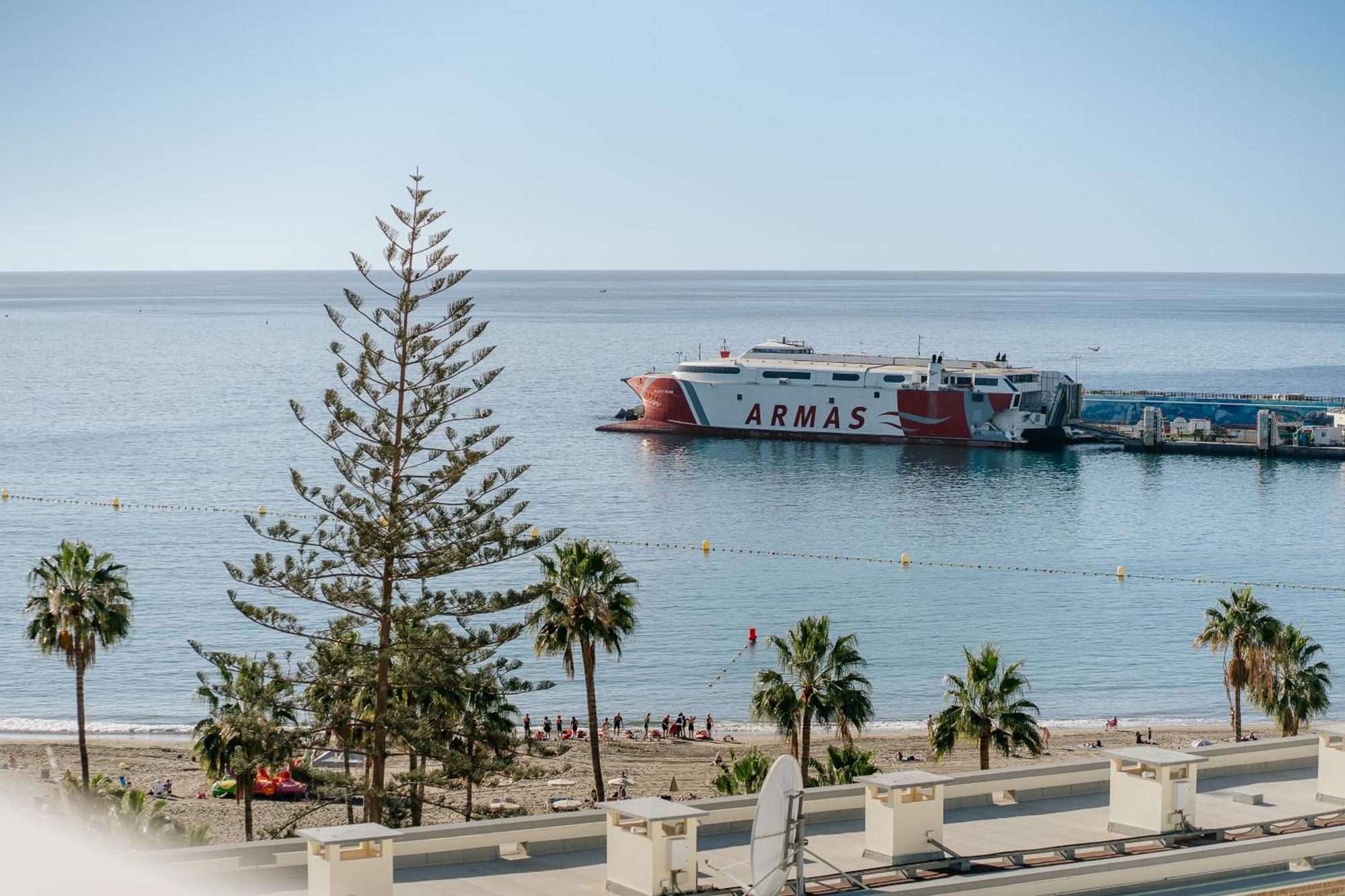 Hotel Reveron Plaza Los Cristianos  Bagian luar foto